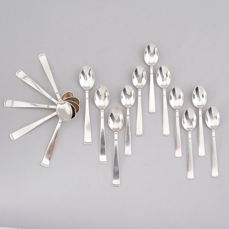 MOCKASKEDAR, 8 st samt KAFFESKEDAR, 8 st, silver, "Rosenholm", GAB. Vikt ca 213 gram.