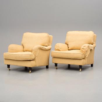 FÅTÖLJER, ett par, Howardmodell, Englesson, 2000-tal.