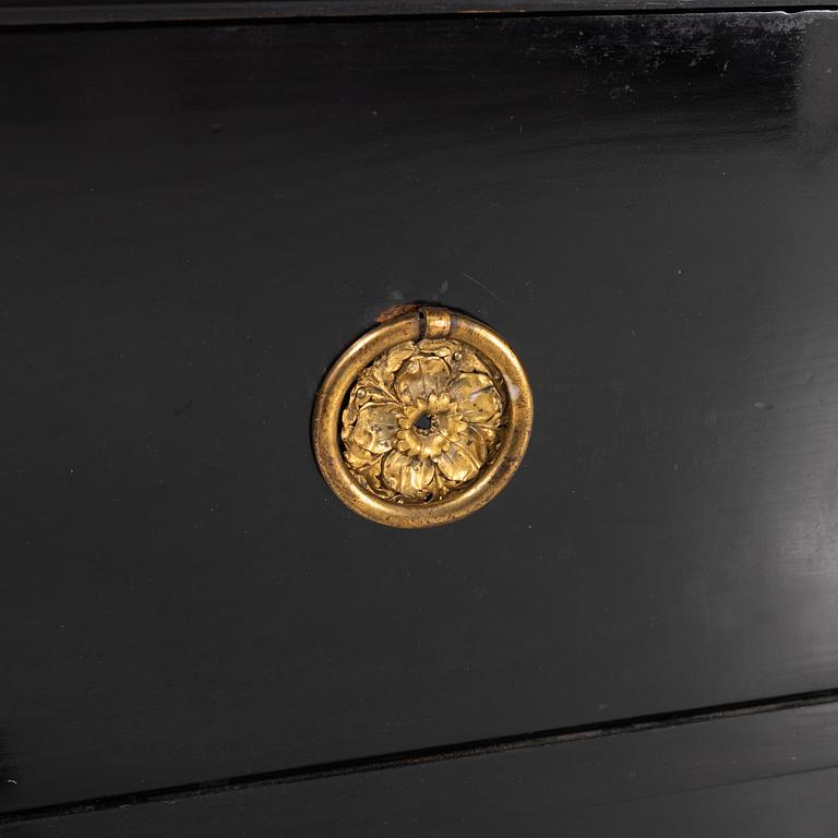 A painted chest of drawers, possibly France, end od the 19th Century.