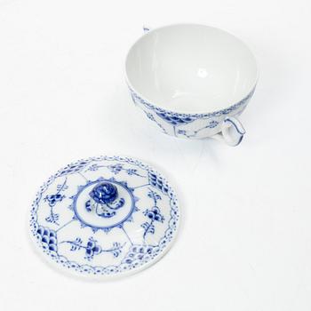 Royal Copenhagen, a set of nine consommé bowls with covers and saucers, and two cups without saucers, "Blue fluted half lace", 1960s.