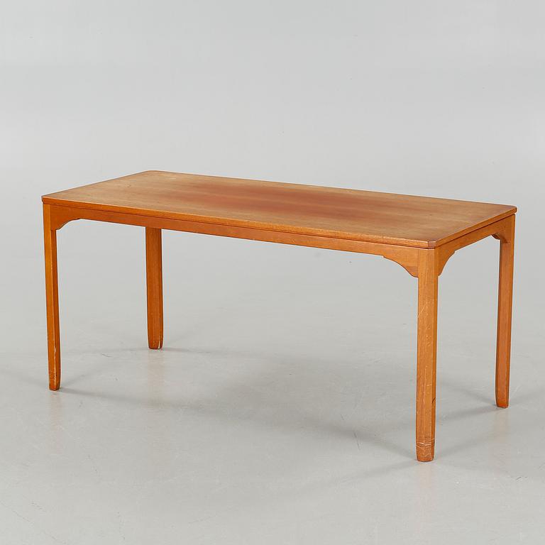 CARL MALMSTEN, soffbord, "Ulfåsa", Bodafors, 1964.