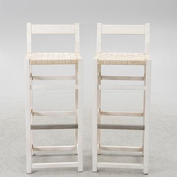 John Kandell, Bar stools, a pair, "Schablon", Källemo, late 20th century.