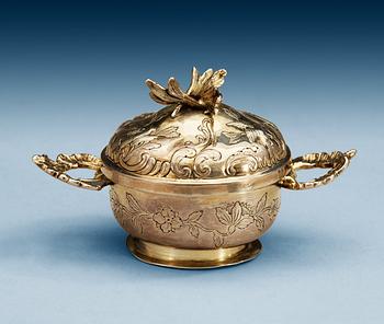 689. A German 18th century silver-gilt toilette-box, makers mark of Johan Martin Sratzger, Augsburg 1763-1765.