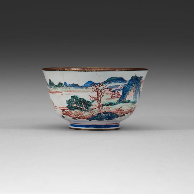 An enamel on copper tea cup, Qing dynasty, 19th Century.