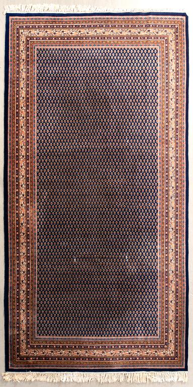 Carpet Mir semi-antique approx. 402x217 cm.