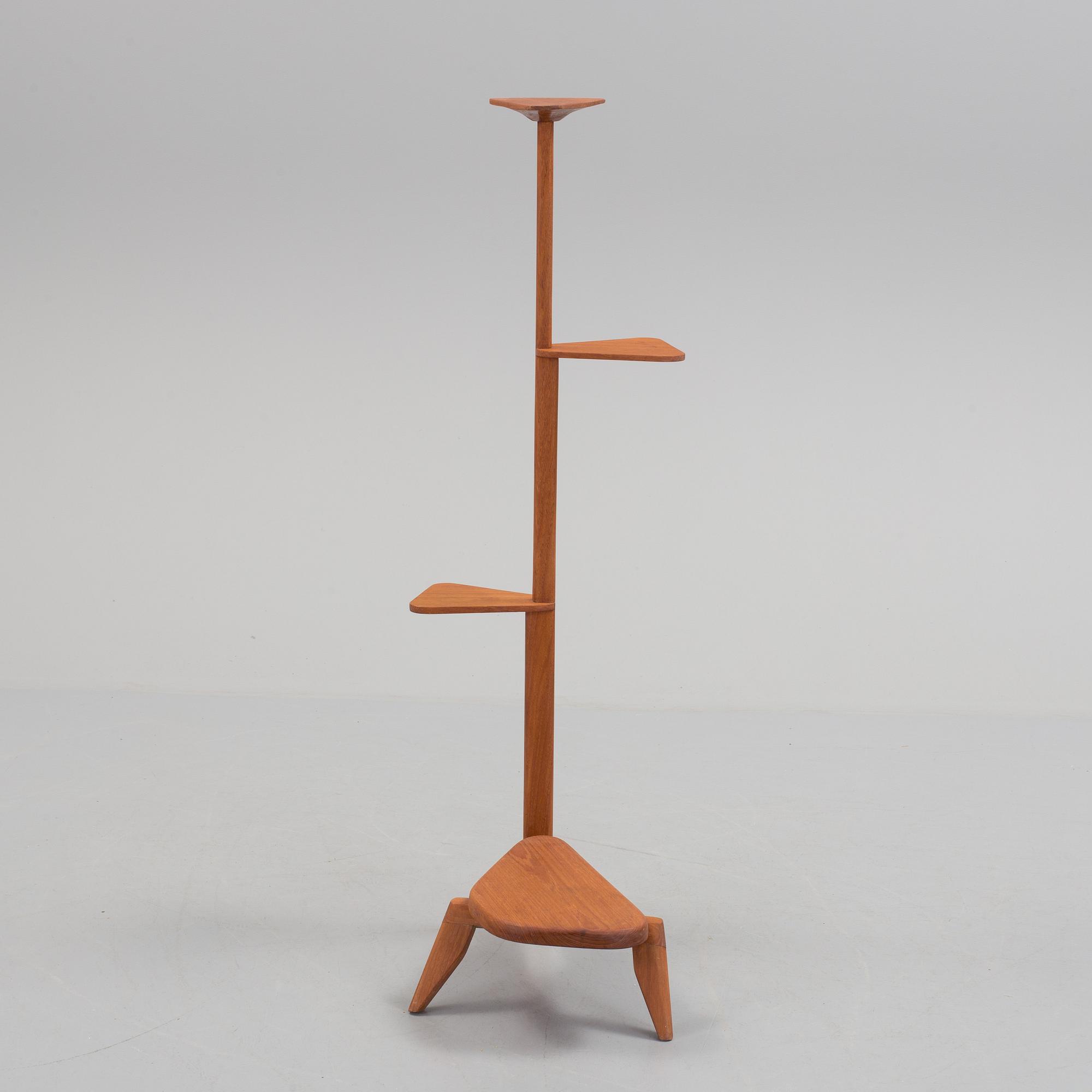 BLOMBORD /PIEDESTAL, teak, 1900-talets andra hälft.