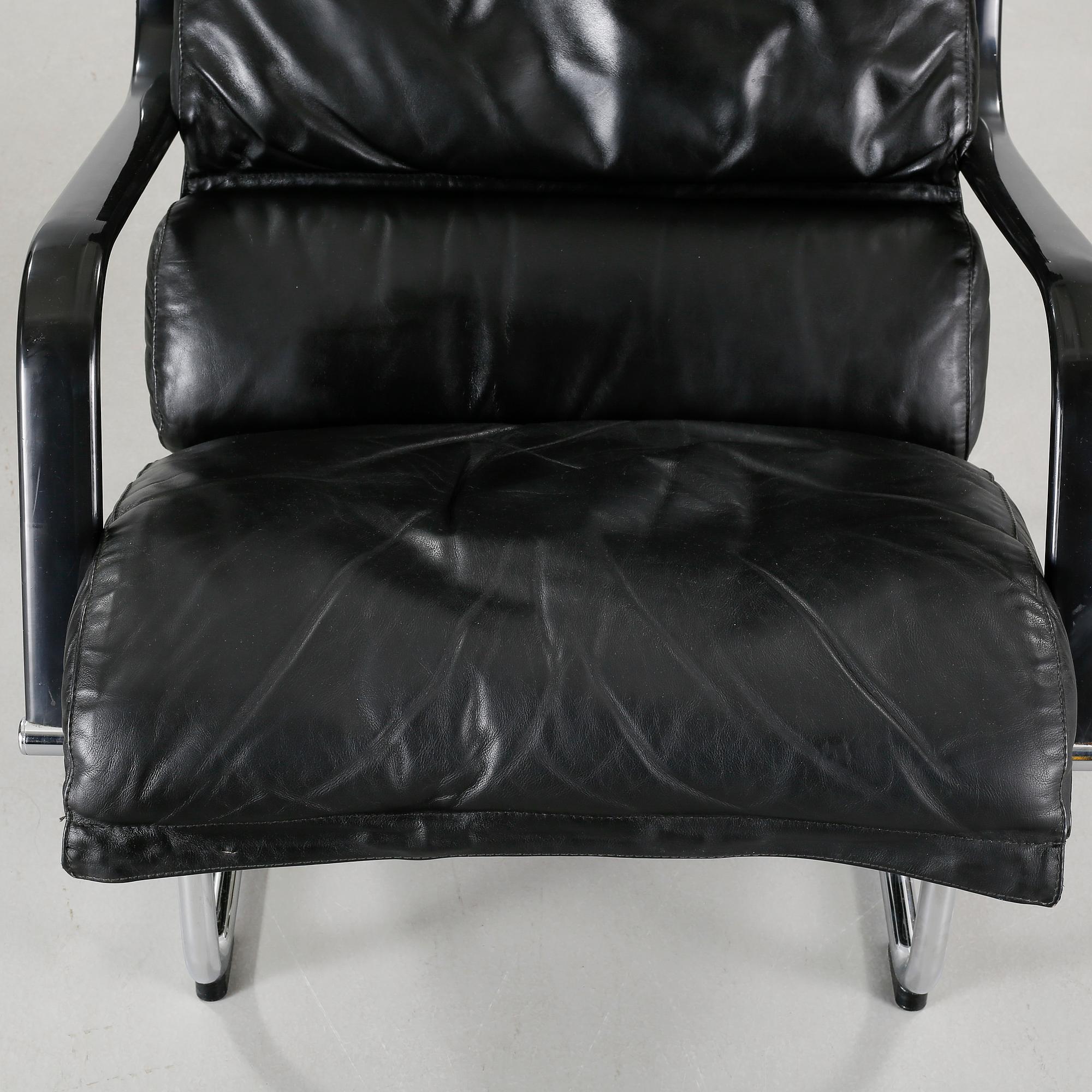 A pair of "Remmi 817H-1K" chairs, designed by Yrjö Kukkapuro in 1969, made by Haimi Oy or Avarte Oy.