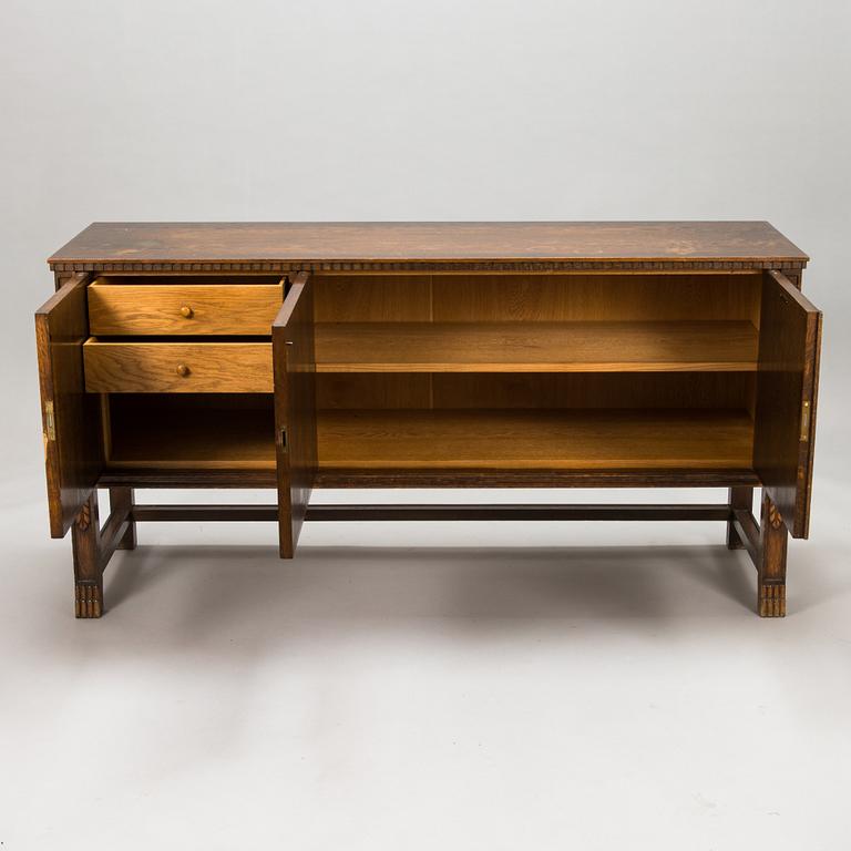 Axel Einar Hjorth, skänk / sideboard, "Roma", Svenska Möbelfabrikerna, Bodafors.