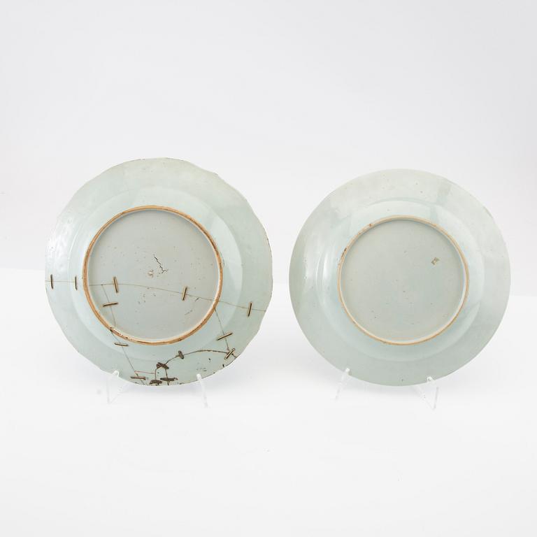 Plates, six pieces, porcelain. Qing Dynasty, Qianlong period (1736-95).