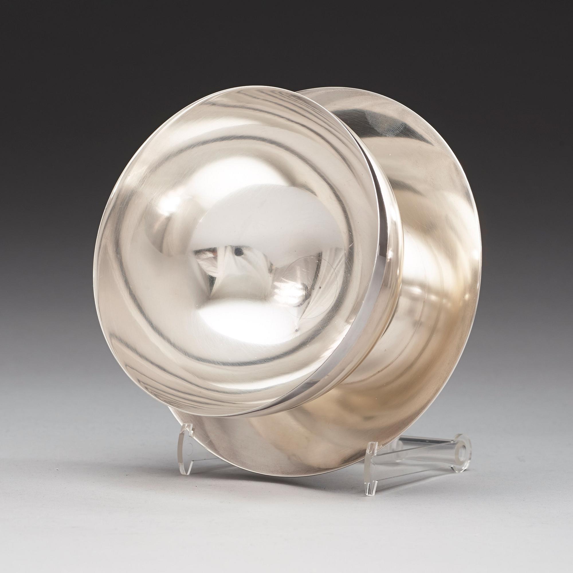 WIWEN NILSSON, såsskål med fat, Lund 1958 (otydligt) sterling.