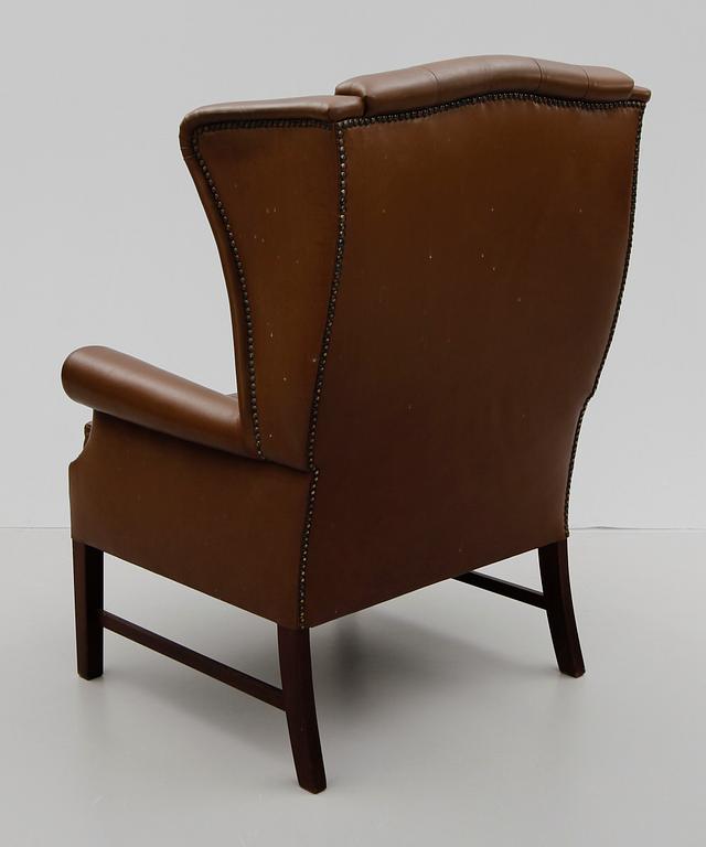 ÖRONLAPPSFÅTÖLJ, 1900-talets mitt.