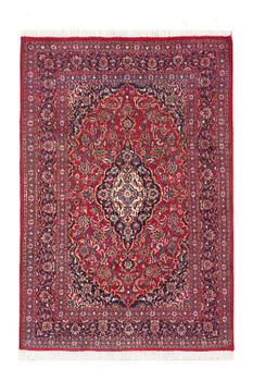 An old Meshad carpet ca 282 x 190 cm.