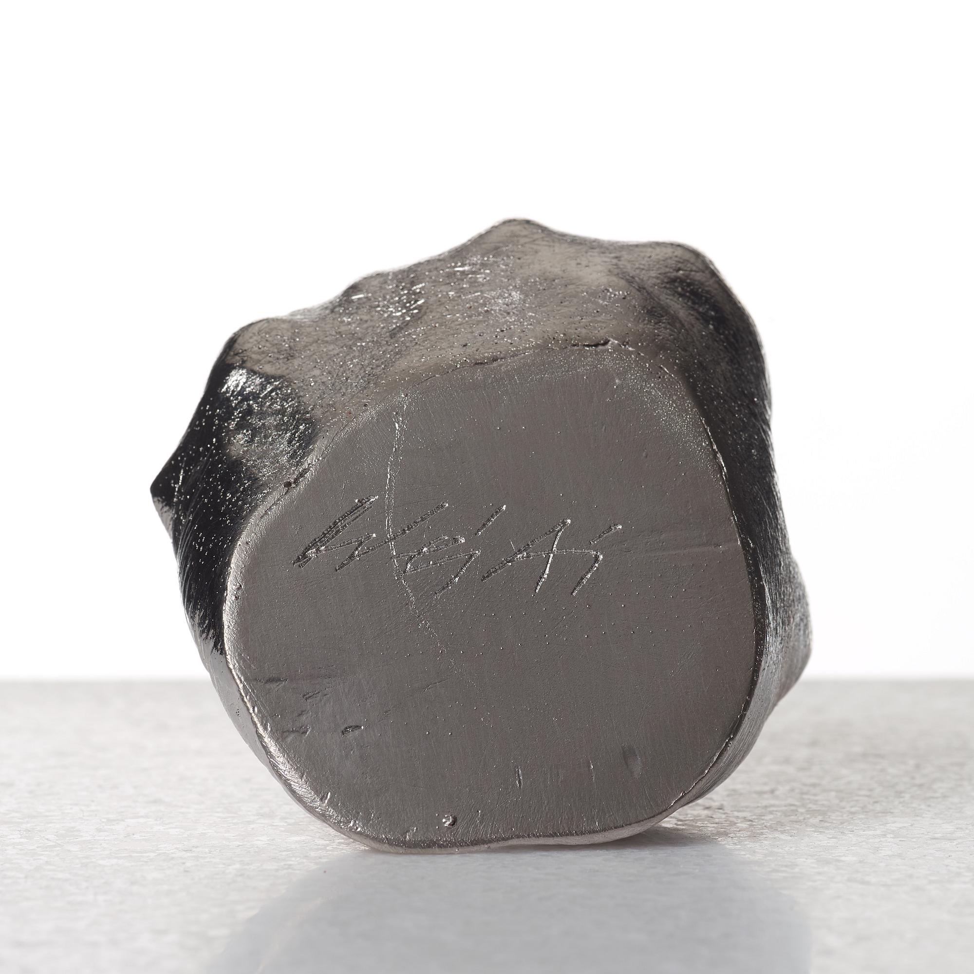 AI WEIWEI, sculpture "Artist's Hand", edition of 1000 from 2017, signed.