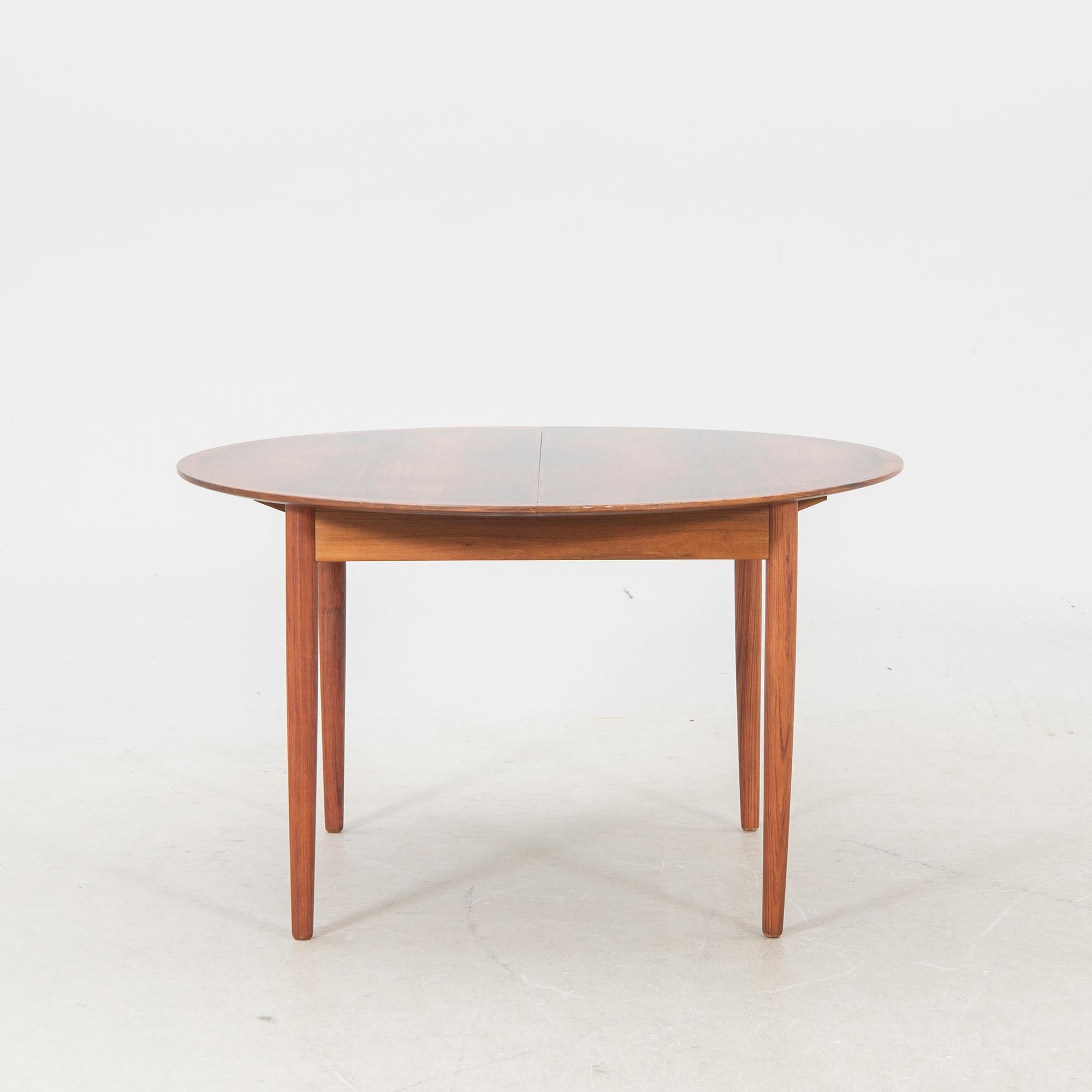 Grete Jalk,  a jacaranda dining table Denmark 1960/70s.