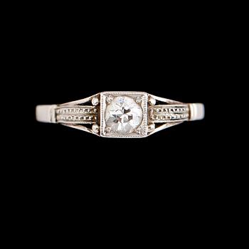RING, 14 k vitguld, gammalslipad diamant ca 0.25 ct. Vikt ca 2 g.