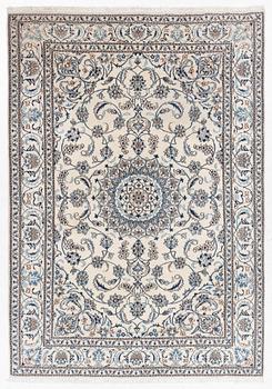 A Nain carpet, c. 275 x 195 cm.