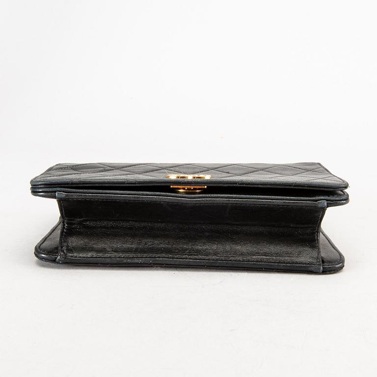 CHANEL Small Single Full Flap Bag.