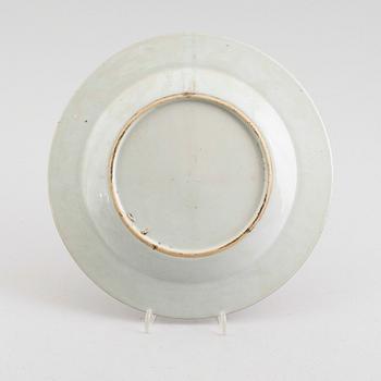 A 'European Subject' grisaille dish with a biblical scene, Qing dynasty, Qianlong (1736-1795).