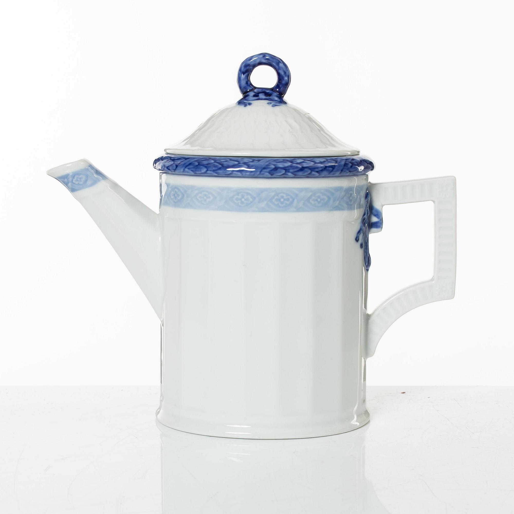 Arnold Krog, coffee and tea service, 50 pieces, Blue Fan, Royal Copenhagen.