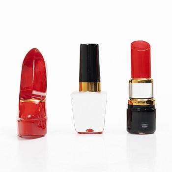 Åsa Jungnelius, glasskulpturer, 3 st, ”Make up”, Kosta Boda.