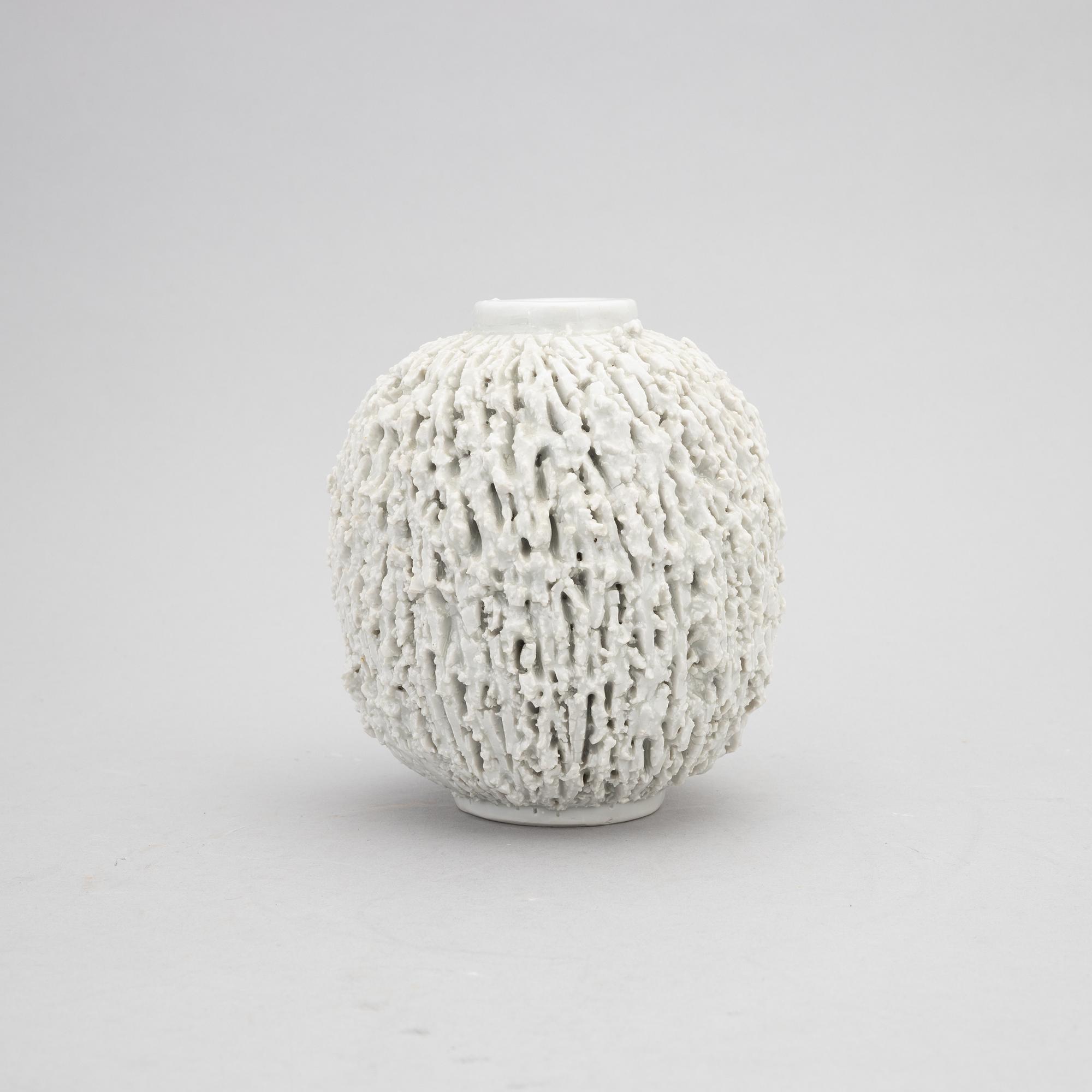Gunnar Nylund, a stoneware vase, Rörstrand.