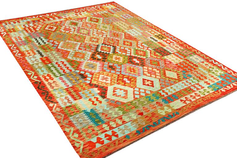 Matta, Kelim, ca. 340 x 245 cm.