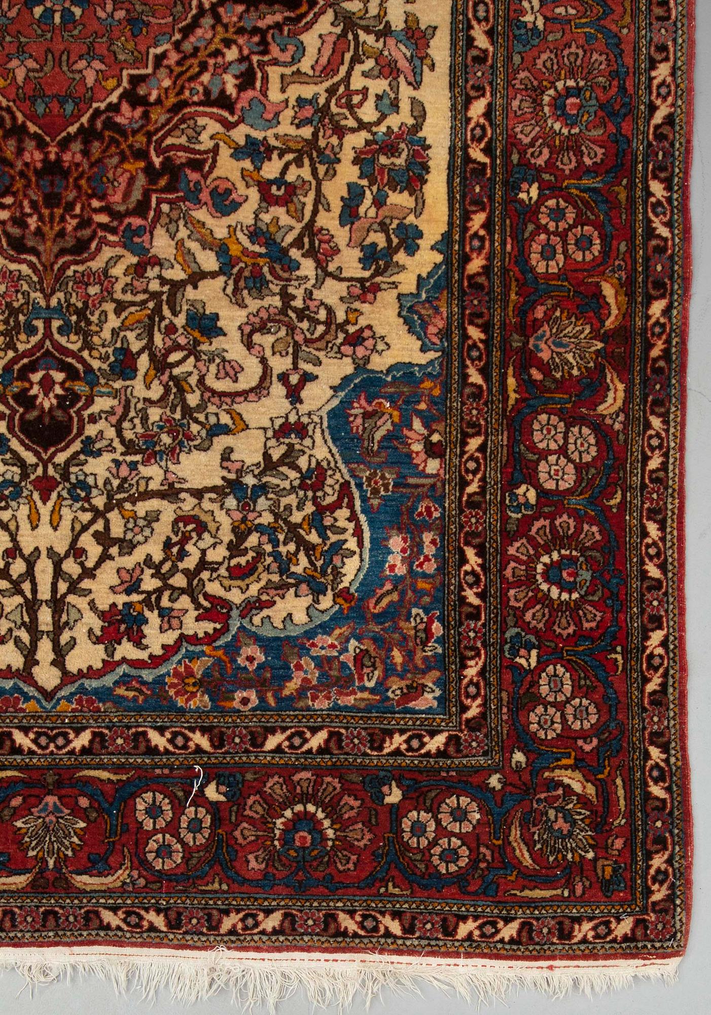 MATTA, Isfahan, semiantik, 143x220.