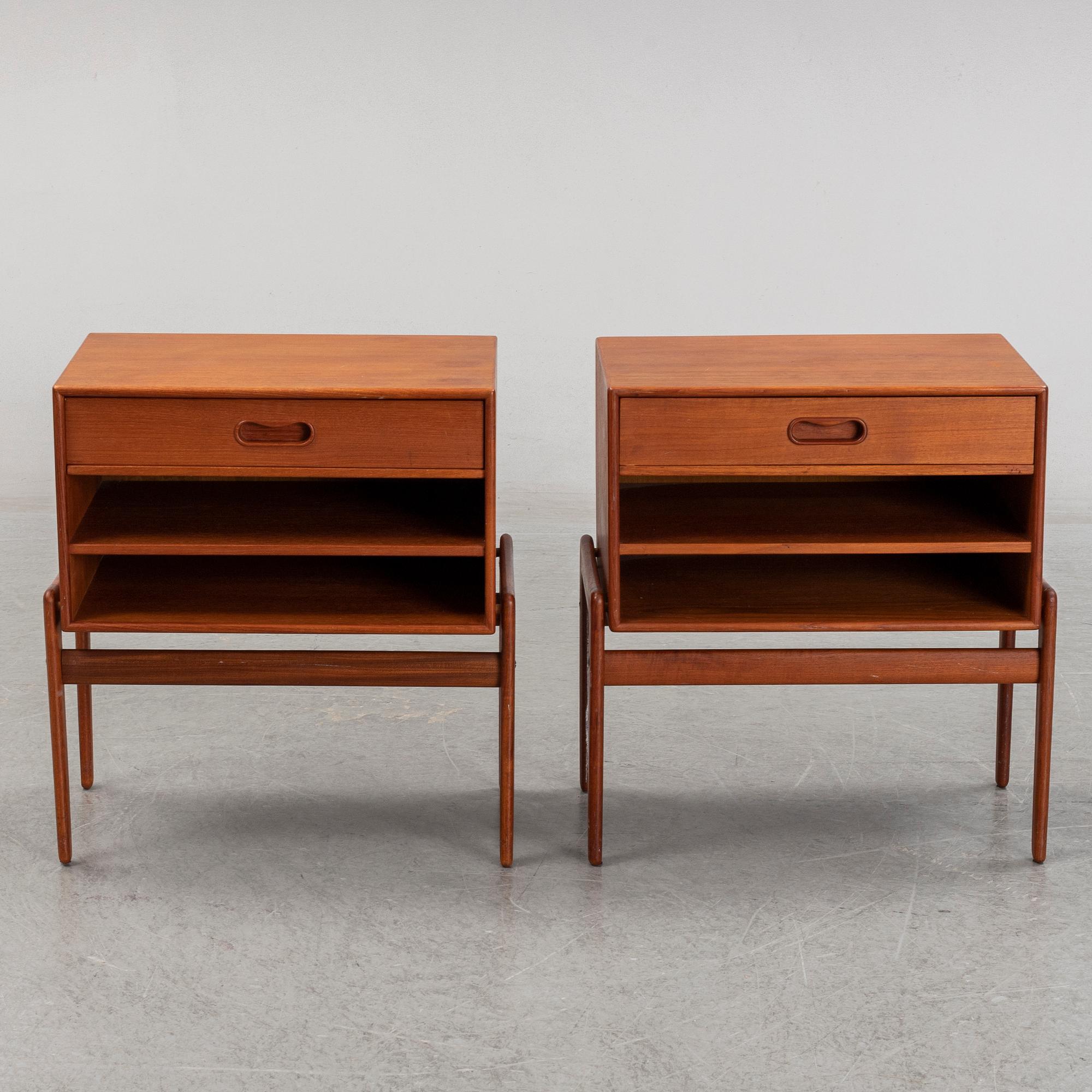 A pair of teak 1960s bedside tables, Vamo Möbelfabrik, Sonderborg, Denmark.