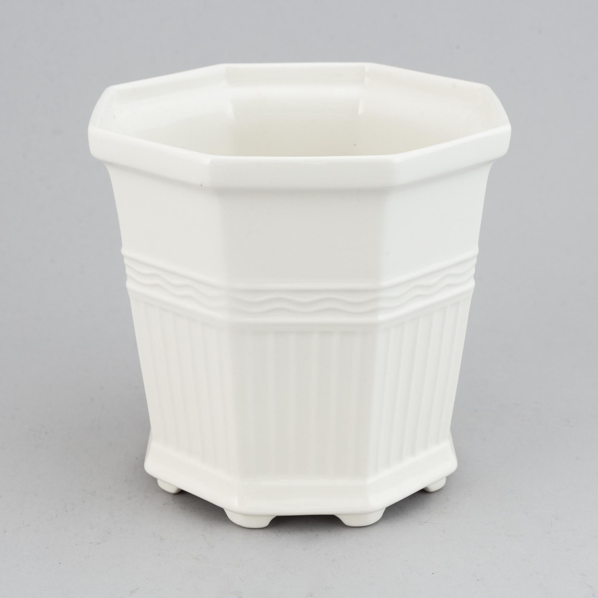 Prins Eugen, ytterfoder 12 stycken. "Waldemarsudde-kruka", Gustavsberg.