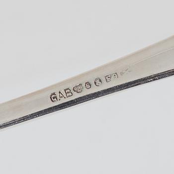 Bestickservis, 100 delar, silver, modell Chippendale, GAB Eskilstuna och Stockholm, bl.a. 1949 och 1969.