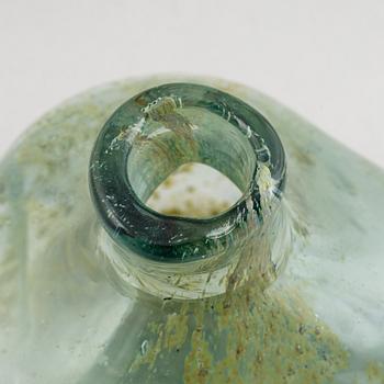 Siv Lagerström, vas, glas, gröntonad.