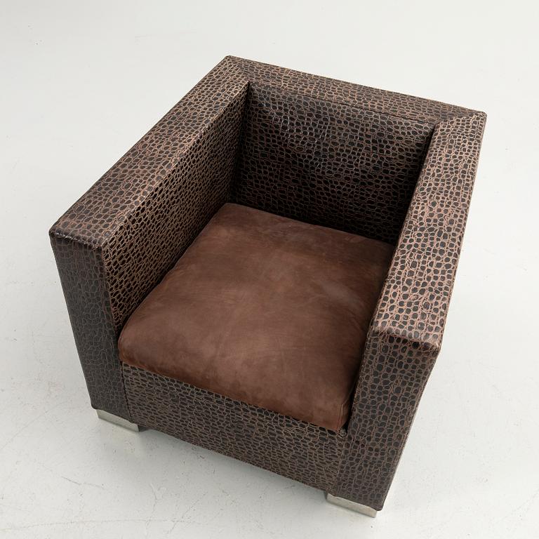 Rodolfo Dordoni, armchair, Minotti. "Suitcase", Italy, 1990s.