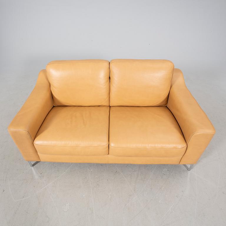 An Italian 21st century leather sofa.