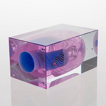 Oiva Toikka, A GLASS CUBE.