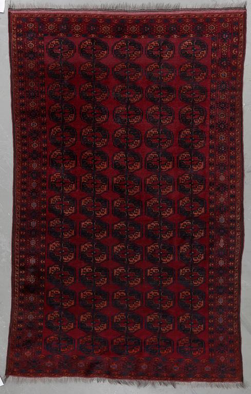 MATTA, semiantik, Tekke Turkmen, ca 265x166 cm.