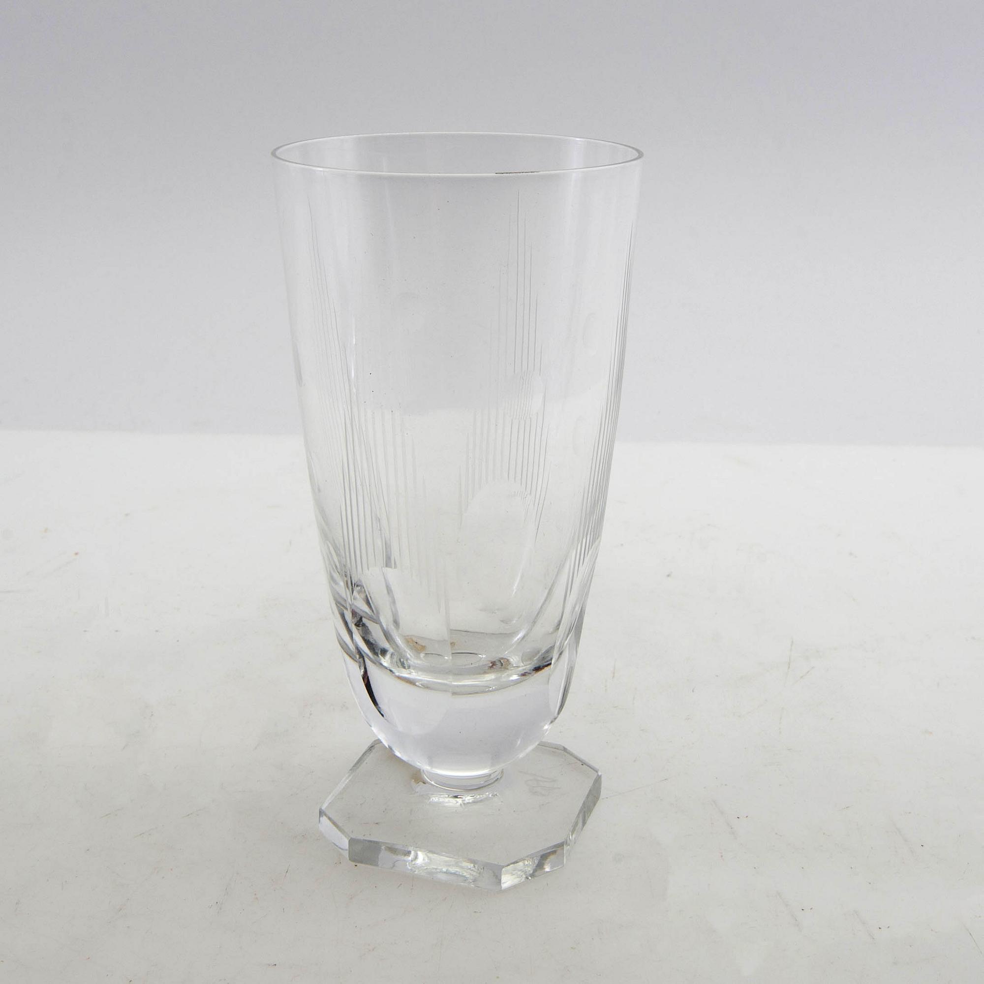 Service 22 dlr mid-20th century.