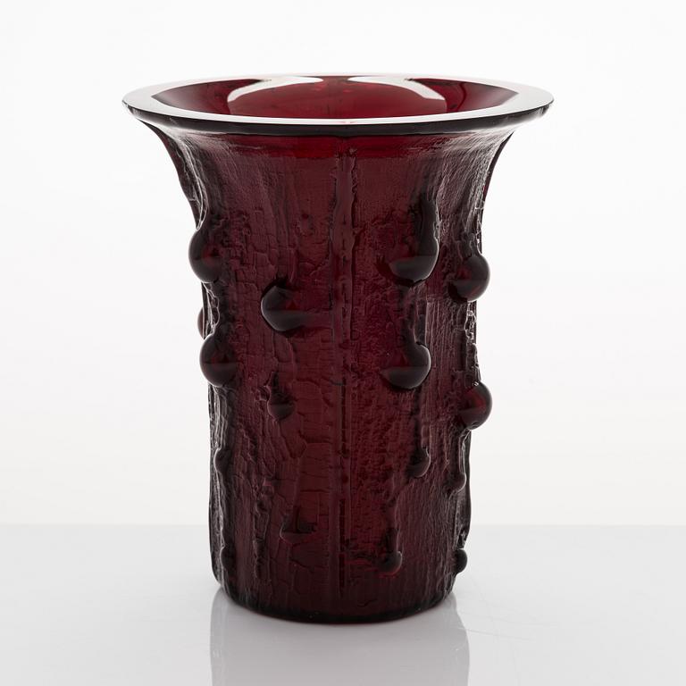 Timo Sarpaneva, vas, "Finlandia 3356", signerad Timo Sarpaneva 3356.