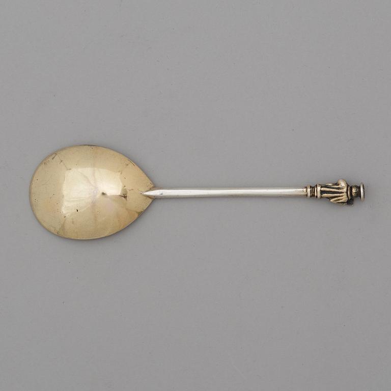 An English 16th century silver-gilt spoon, Laurence Gilberd, Colchester.