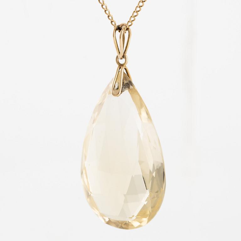 Hänge med kedja, 18K guld med brioletteslipad citrin.