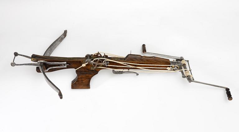 A Flemish/Dutch target shooting crossbow, 17th/19th century.
