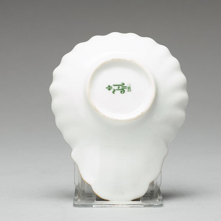 Two butter shells and a salt, Imperial Porcelain Manufacture, St. Petersburg, Russia, period of Czar Nicholas II.