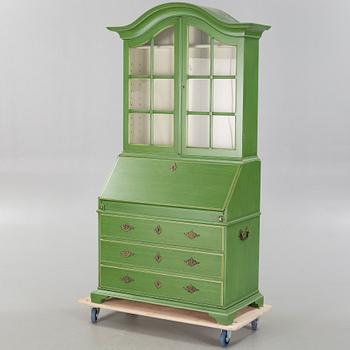 A vitrine cabinet from Ämells, second half of the 20th century.