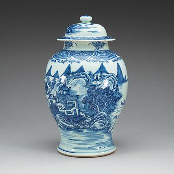 A blue and white jar with cover, Qing dynasty, Jiaqing (1796-1820).