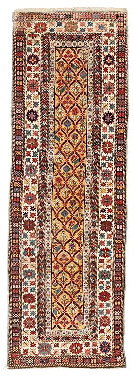 MATTO, an antique Kuba, ca 289,5 x 97 cm (as well as the ends with 1 cm light blue soumak).