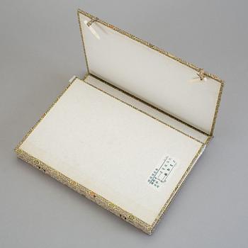 BOK, med träsnitt, Kina. Utgivna av Rong Bao Zhai Beijing 1950-tal.