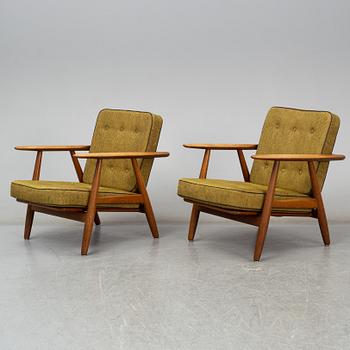 HANS J WEGNER, a pair of 'GE 240' oak easy chairs from Getama, Denmark. 1950's/60's.