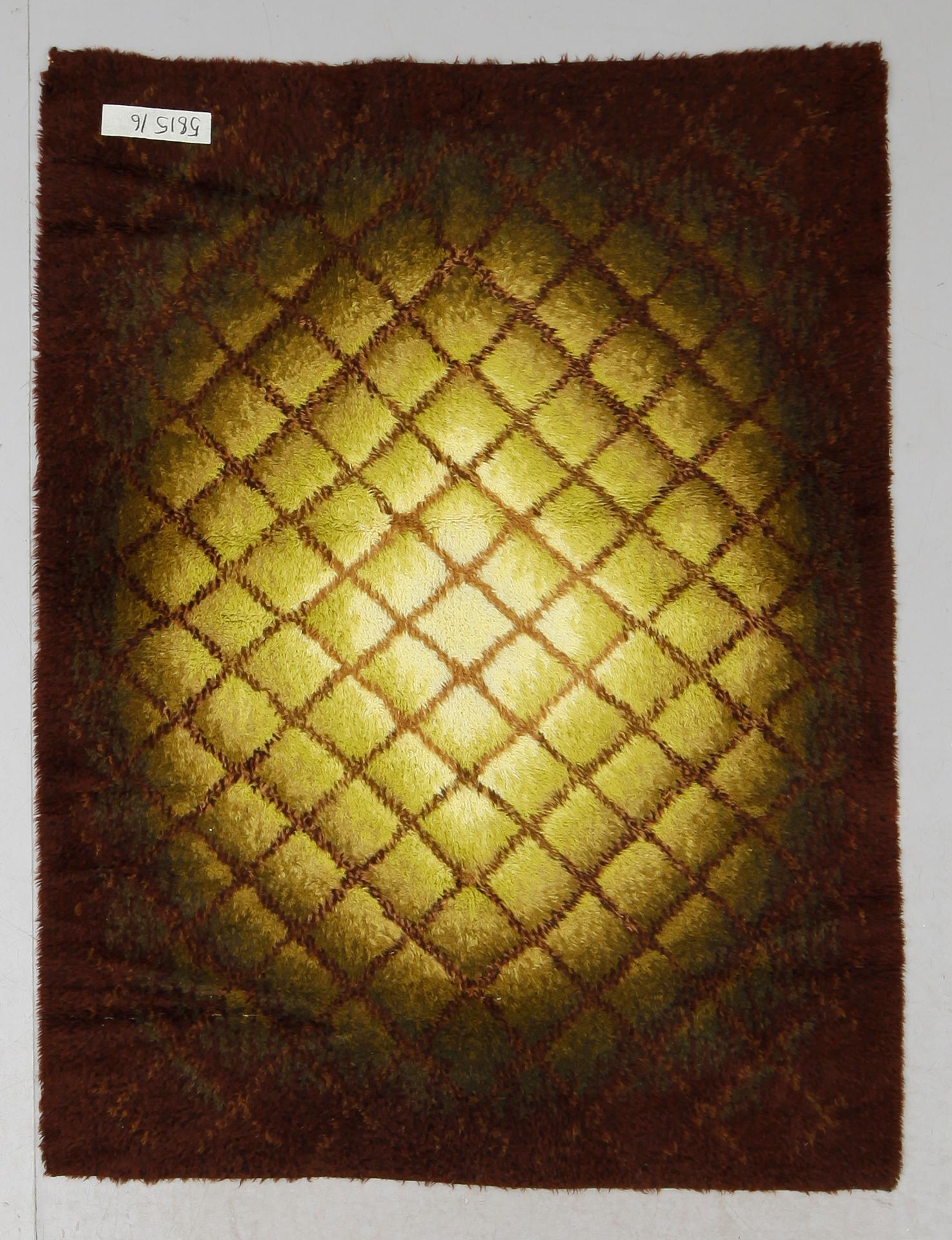 MATTA, rya. Ca 180 x 136 cm.