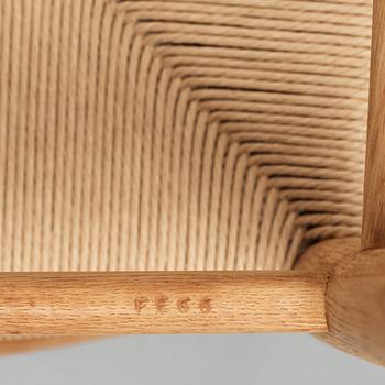 HANS J WEGNER, a "CH37" chair for Carl Hansen & Søn, Denmark, 1950-60's.