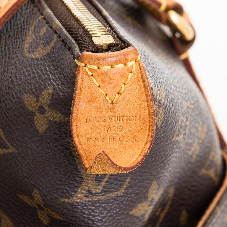 Louis Vuitton, a Monogram Canvas 'Totally MM' bag.