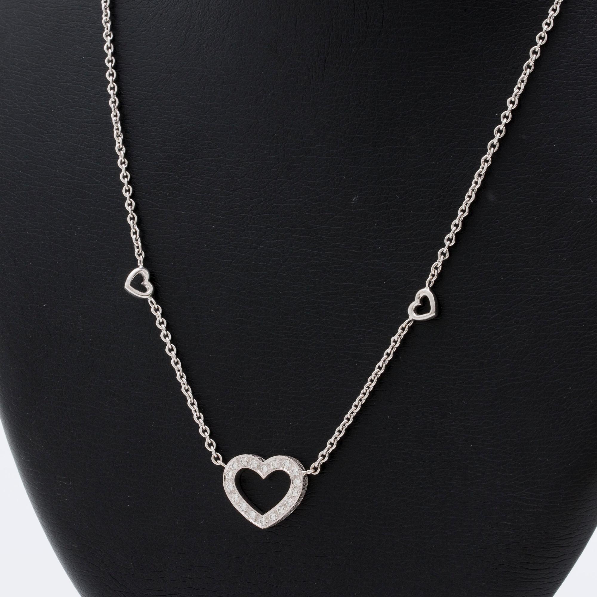 NECKLACE 18K whitegold and brilliant-cut dimaonds 0,42 ct in total TW VVS certficate enclosed.